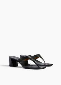 Archer Sandal in Black Leather