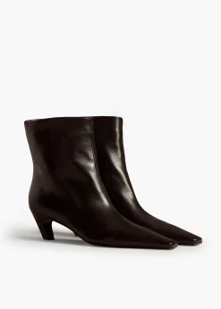 Arizona Boot in Black Leather