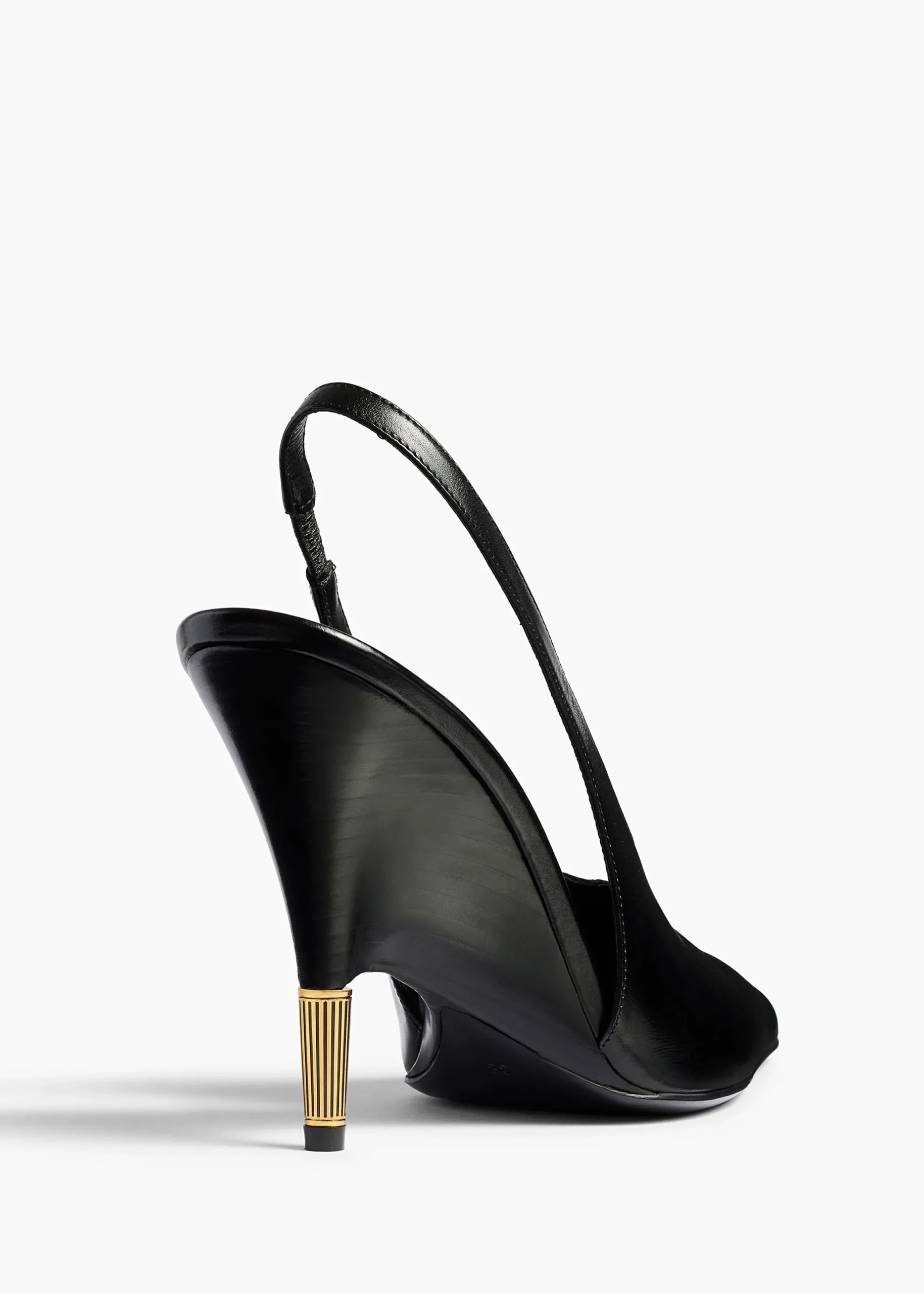 Bella Pump in Black Glazed Leather