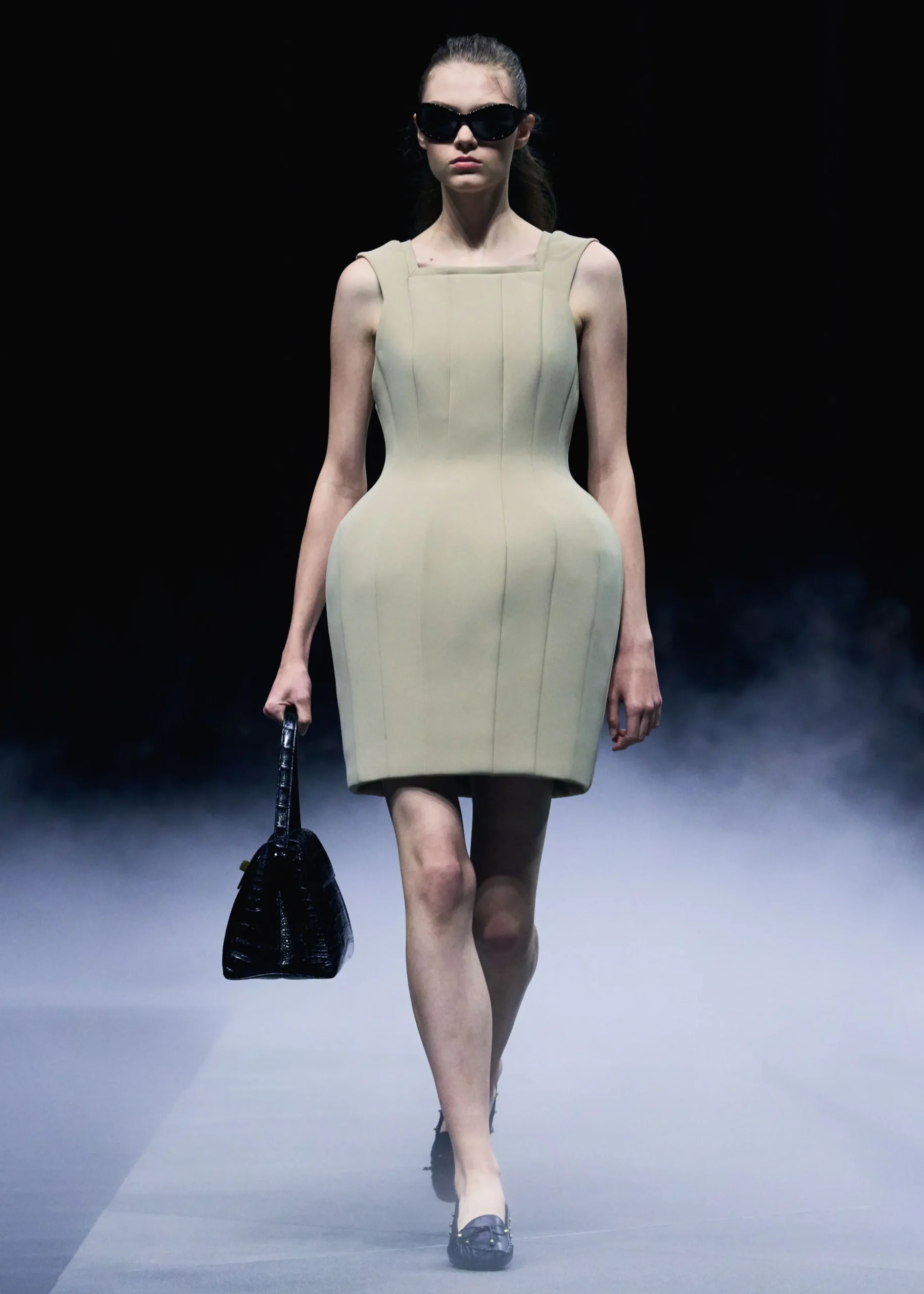 Dan Dress in Tea Stain