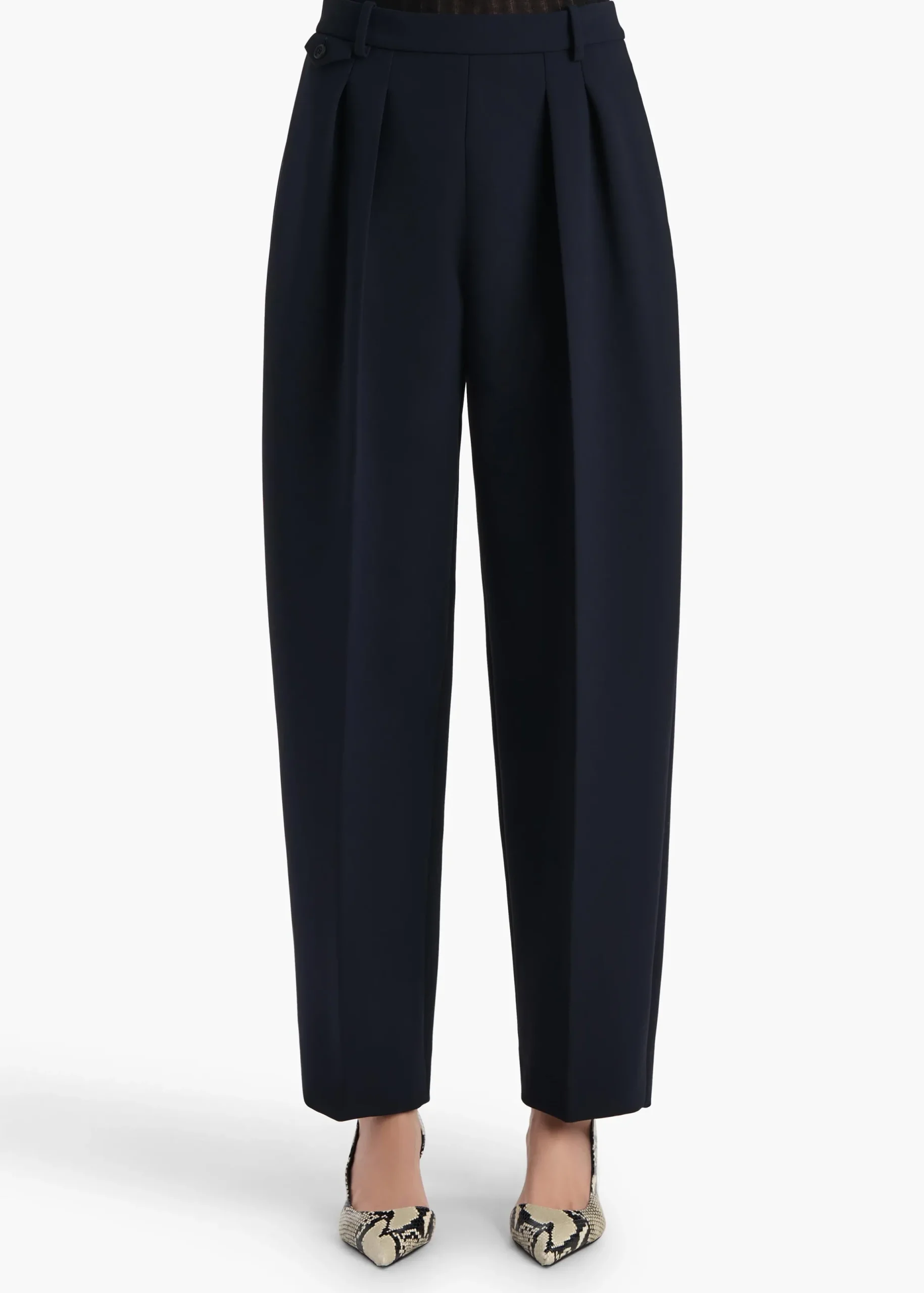 Dugan Pant in Dark Navy
