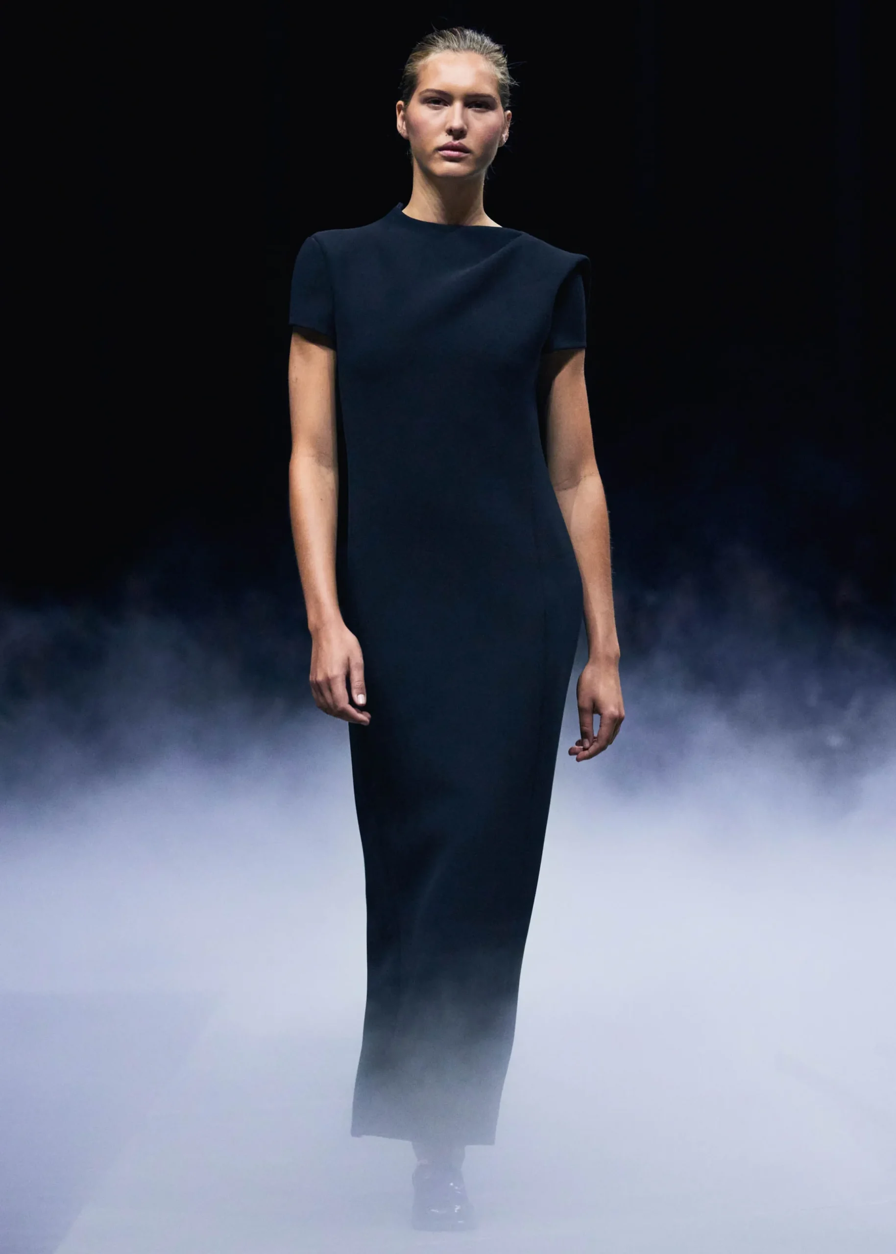 Iryl Dress in Black