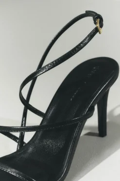 Loop Sandal in Black Leather
