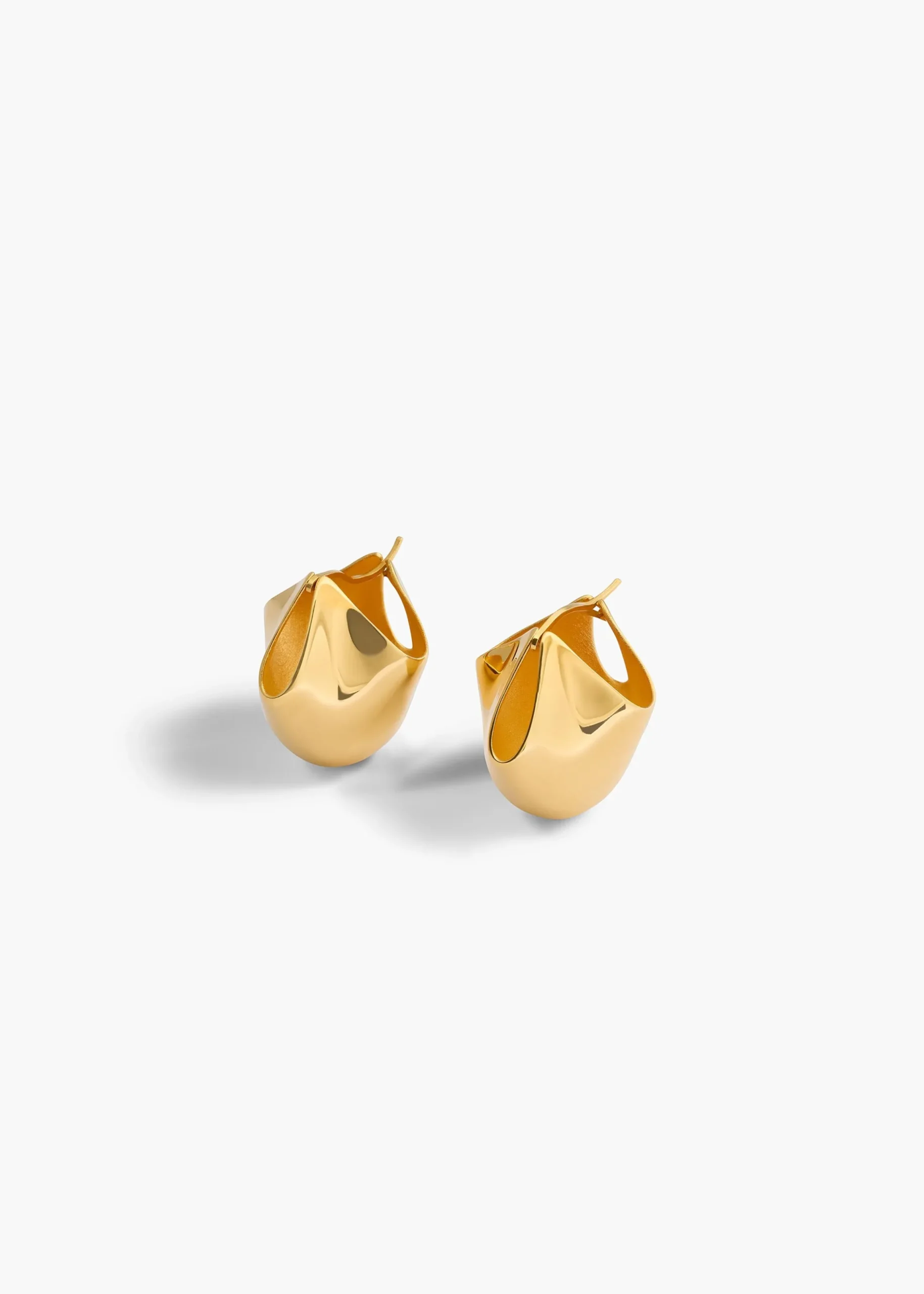 Medium Lotus Earrings in Gold