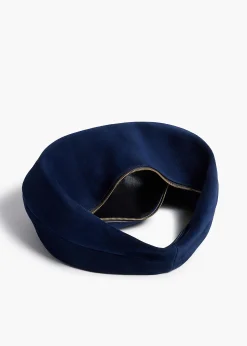 Medium Olivia Hobo in Midnight Suede