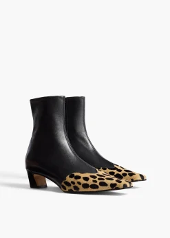 Nevada Stretch Low Boot in Black Leather with Hyena Print Haircalf