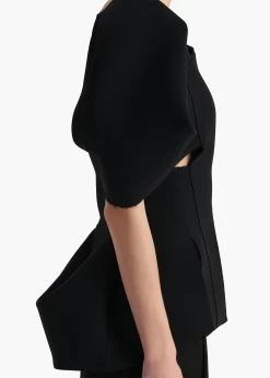 Quan Top in Black