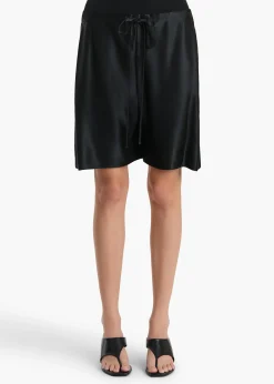 Rohe Short in Black