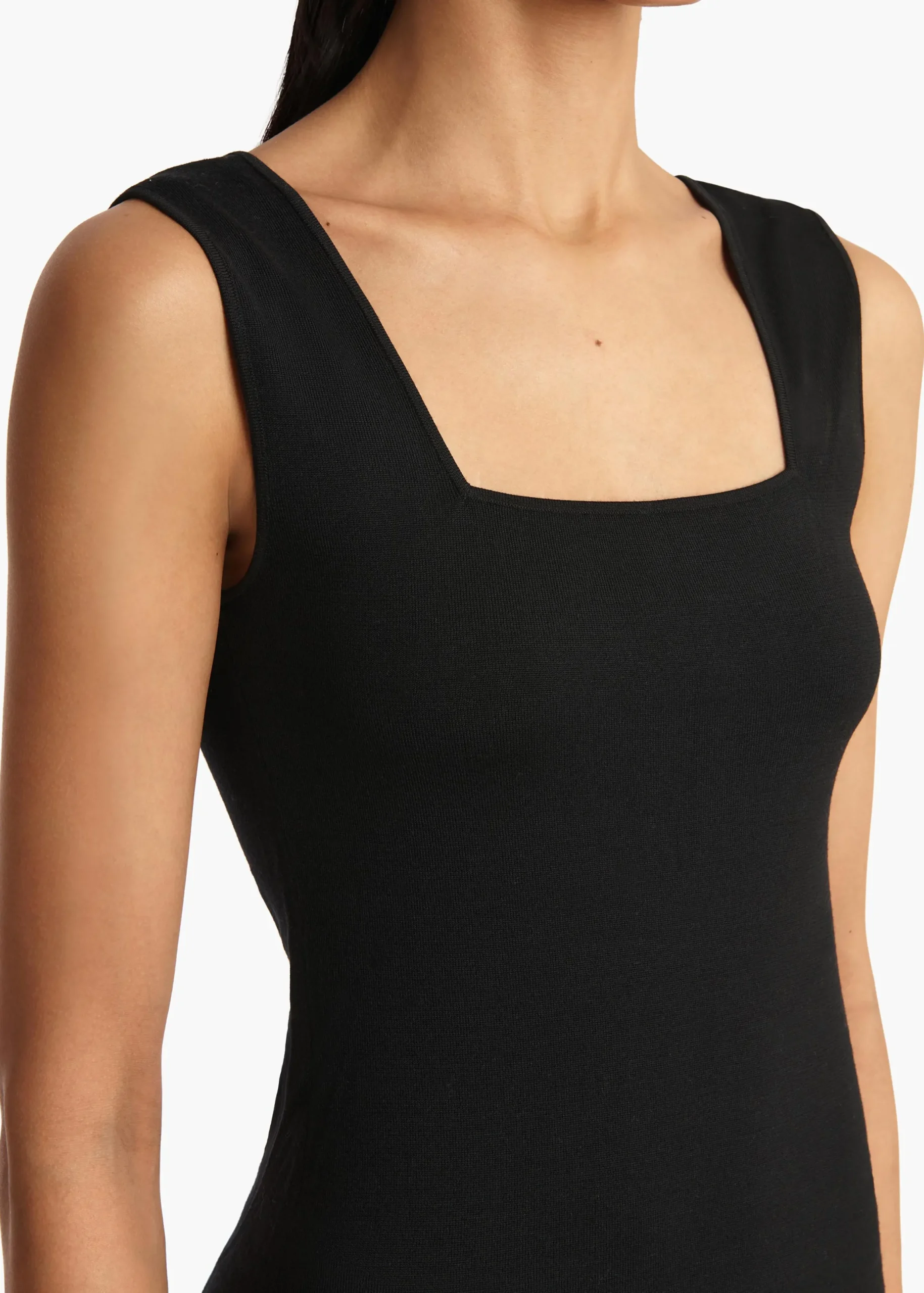 Sani Top in Black