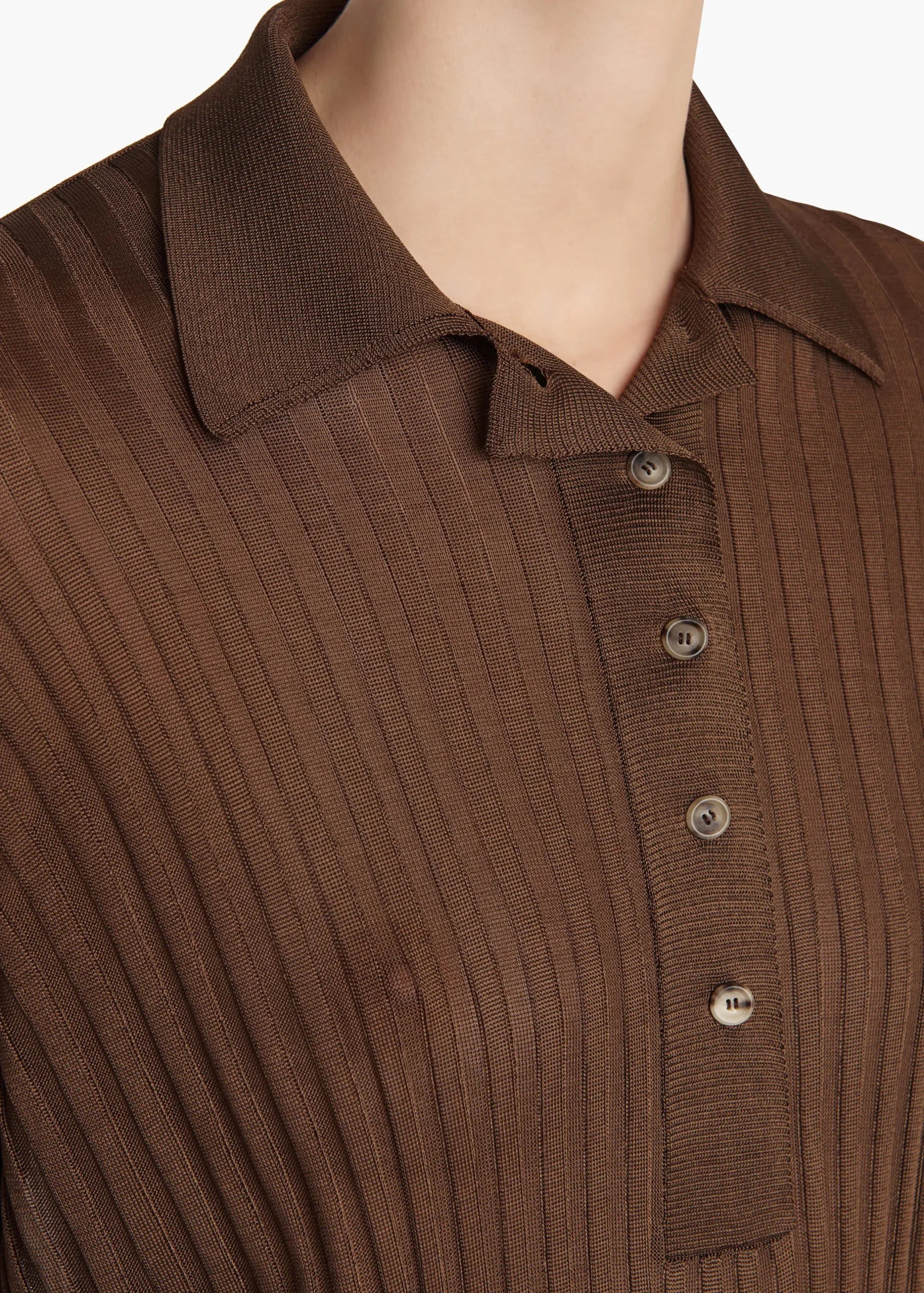 Vin Top in Bark