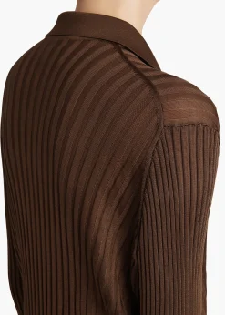 Vin Top in Bark
